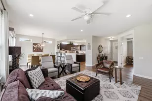 12604 Golf View Dr, Huntley, IL 60142 - Photo 10