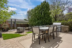 1755 Overland Trail, Deerfield, IL 60015 - Photo 40