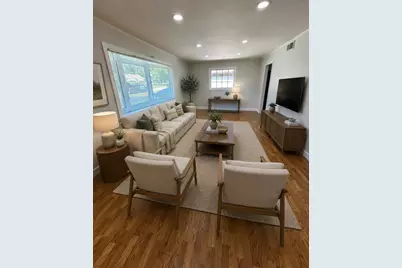 45 Golfview Road, Lake Zurich, IL 60047 - Photo 2