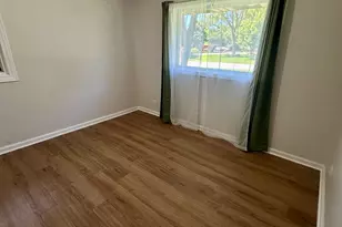 45 Golfview Rd, Lake Zurich, IL 60047 - Photo 8