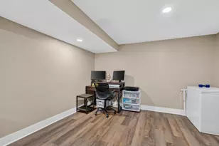 1004 Hudson Dr, Joliet, IL 60431 - Photo 24