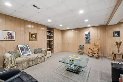 6735 N Cicero Avenue, Lincolnwood, IL 60712 - Photo 22