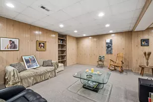 6735 N Cicero Ave, Lincolnwood, IL 60712 - Photo 22