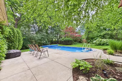 5873 N Forest Glen Avenue, Chicago, IL 60646 - Photo 28