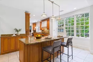 5873 N Forest Glen Ave, Chicago, IL 60646 - Photo 8