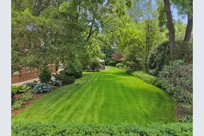 5873 N Forest Glen Avenue, Chicago, IL 60646 - Photo 34