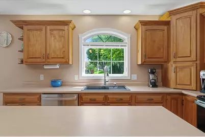 3208 Cherry Hills Drive, Champaign, IL 61822 - Photo 18