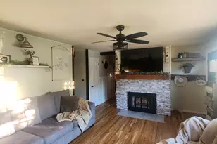 315 Maple Dr, Morris, IL 60450 - Photo 4