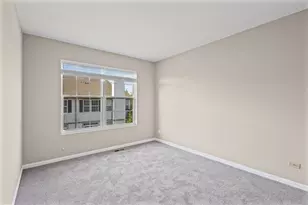 535 N Red Deer Rd, Round Lake, IL 60073 - Photo 14