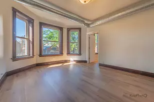 2644 W 22nd Pl, Chicago, IL 60608 - Photo 4