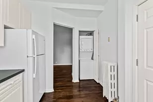 845 W Belle Plaine Ave, Chicago, IL 60613 - Photo 8