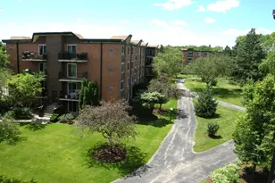 1216 S New Wilke Rd, Arlington Heights, IL 60005 - Photo 16