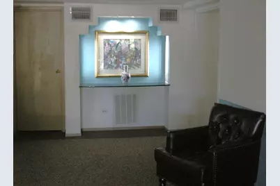 1216 S New Wilke Road #406, Arlington Heights, IL 60005 - Photo 2