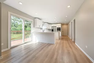 8307 Concord Dr, Bull Valley, IL 60098 - Photo 6