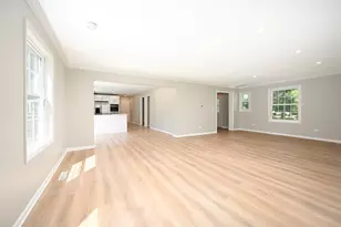 8307 Concord Dr, Bull Valley, IL 60098 - Photo 8