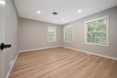 8307 Concord Drive, Bull Valley, IL 60098 - Photo 18