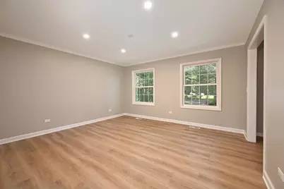 8307 Concord Drive, Bull Valley, IL 60098 - Photo 14
