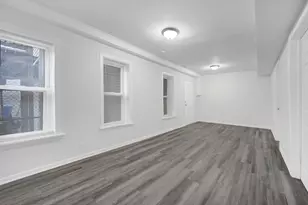 2152 W 21st St, Chicago, IL 60608 - Photo 10