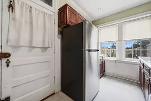 6121 N Hoyne Ave, Chicago, IL 60659 - Photo 12