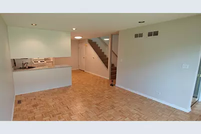 1978 Green Bay Road, Highland Park, IL 60035 - Photo 4