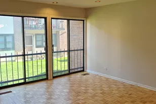 1978 Green Bay Rd, Highland Park, IL 60035 - Photo 6