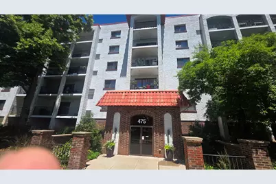 475 Plum Creek Drive #401, Wheeling, IL 60090 - Photo 6