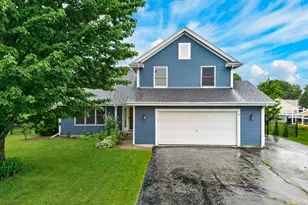 8448 Centaur Dr, Machesney Park, IL 61115 - Photo 2