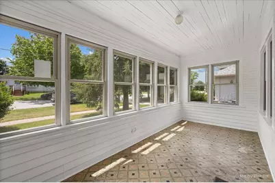 617 2nd Street, Crete, IL 60417 - Photo 2