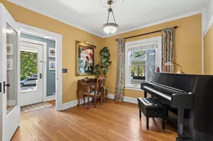 111 W Franklin St, Wheaton, IL 60187 - Photo 6
