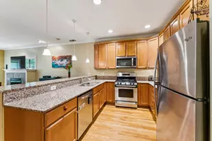 934 W Agatite Ave, Chicago, IL 60640 - Photo 8
