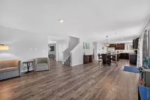 162 Hibiscus Ln, Elgin, IL 60124 - Photo 8