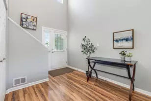 2743 McClennan Ct, Naperville, IL 60563 - Photo 2