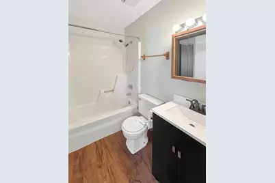 905 Abingdon Court, Gurnee, IL 60031 - Photo 6