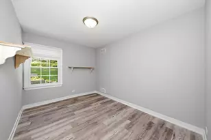 301 Sheldon Ave, Downers Grove, IL 60515 - Photo 8