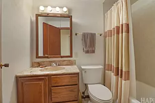 808 W Weathersfield Way, Schaumburg, IL 60193 - Photo 8