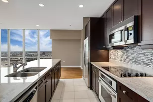 737 W Washington Blvd, Chicago, IL 60661 - Photo 8