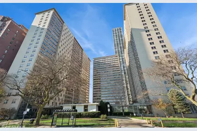 3950 N Lake Shore Drive #2015, Chicago, IL 60613 - Photo 1
