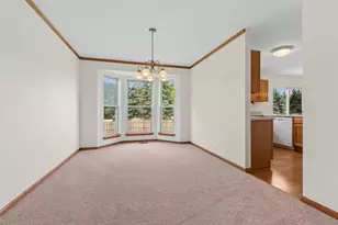 152 N Waterford Dr, Round Lake, IL 60073 - Photo 4