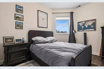 1336 W Grand Avenue #4, Chicago, IL 60642 - Photo 20