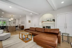 1938 N Sawyer Ave, Chicago, IL 60647 - Photo 8
