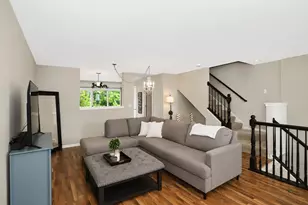 1634 Windward Dr, Pingree Grove, IL 60140 - Photo 2