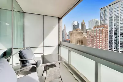 8 E Randolph Street #1602, Chicago, IL 60601 - Photo 22
