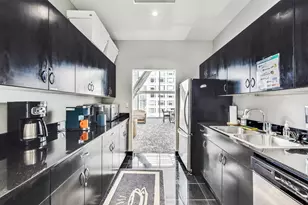 8 E Randolph St, Chicago, IL 60601 - Photo 28
