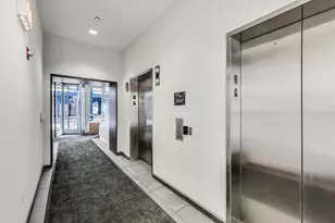 8 E Randolph St, Chicago, IL 60601 - Photo 6