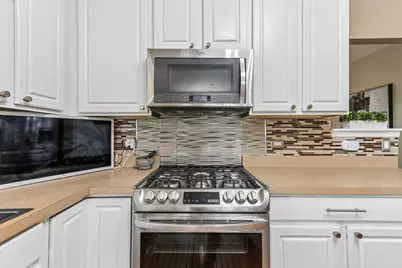 4608 Joyce Lane, McHenry, IL 60050 - Photo 12