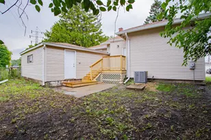 905 Adams St, Maywood, IL 60153 - Photo 26