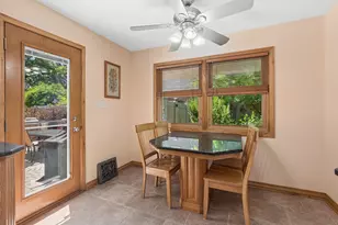 7933 Glen Ln, Darien, IL 60561 - Photo 12