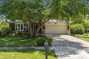 7933 Glen Ln, Darien, IL 60561 - Photo 42
