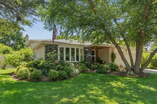 7933 Glen Ln, Darien, IL 60561 - Photo 54