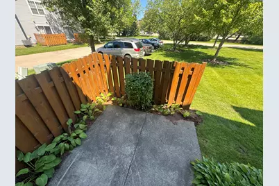 267 Yorkshire Court, Gurnee, IL 60031 - Photo 26